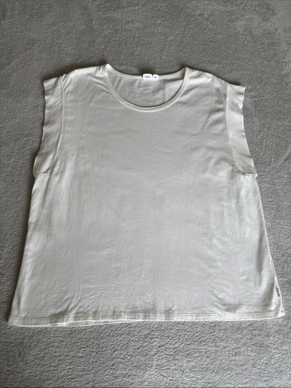 tentree Women's Regenerative Extended Shoulder Relaxed Tank Top Undyed L EUC